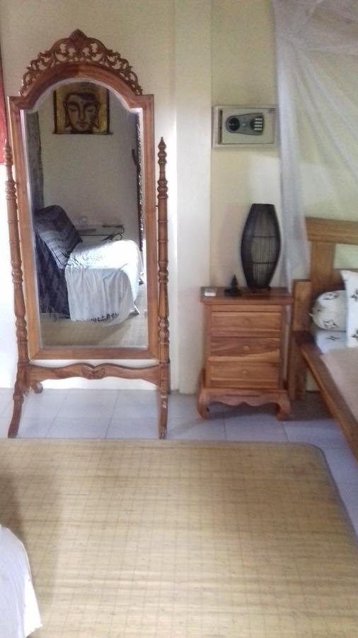 Shalana Homestay- Formerly Teka Teki House Seminyak Eksteriør bilde